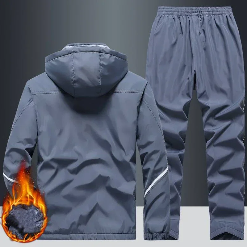 New Warm Sport Suit Men`s Sets - Winter Clothing Patterns 评论和价格