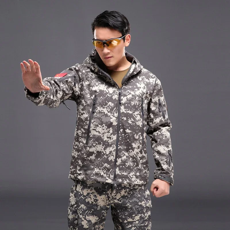 Outdoor Tactical Sports Jacket - Windproof Jacket Softshell 评论和价格